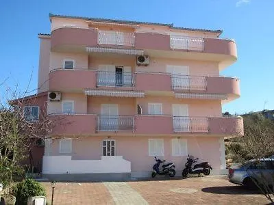 Miroslava Apartment Trogir