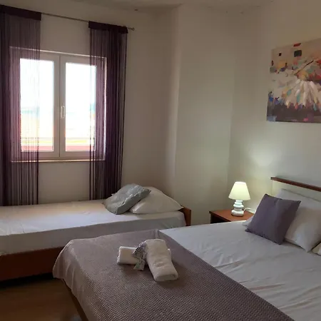 Miroslava Apartment *